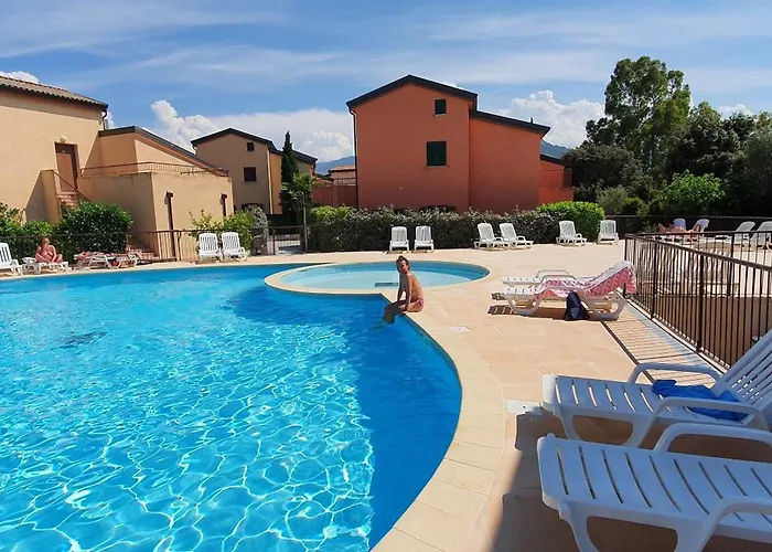 Duplex 4-6 P, Terrasses, Piscine, Climatise, Lozari, Corse Belgodère