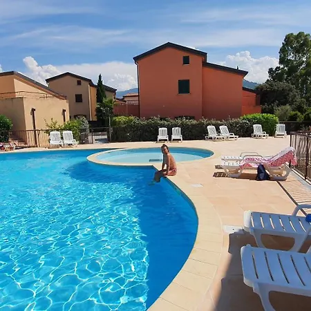 Duplex 4-6 P, Terrasses, Piscine, Climatise, Lozari, Corse 贝尔戈代尔