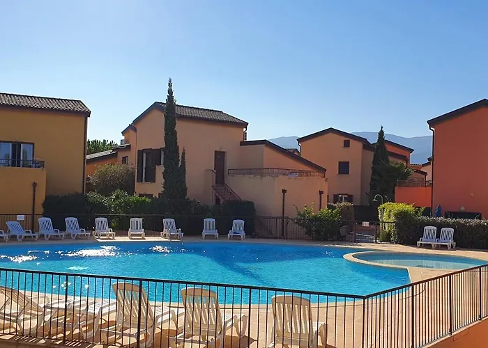 Duplex 4-6 P, Terrasses, Piscine, Climatise, Lozari, Corse *
